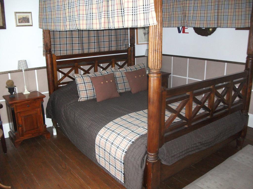 La Mirabelle Bed and Breakfast Cornimont Rum bild